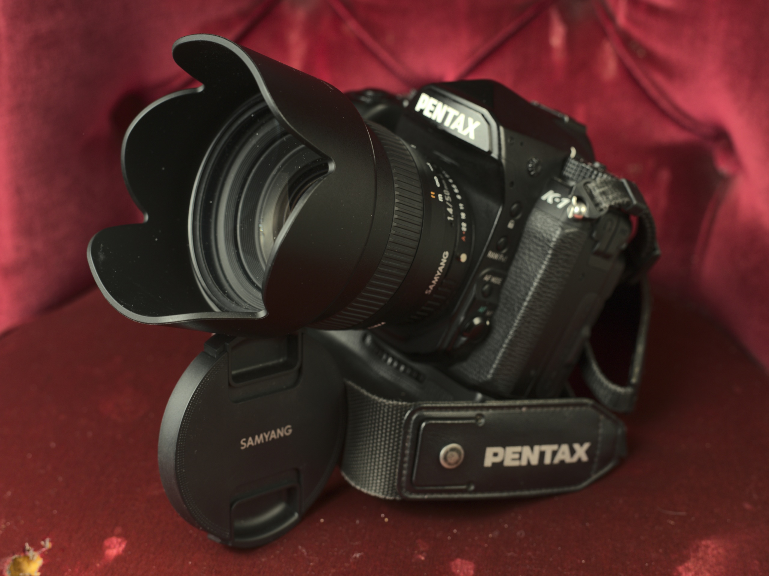 SAMYANG 35mm f1.4 AS UMC 【PENTAX Kマウント】-