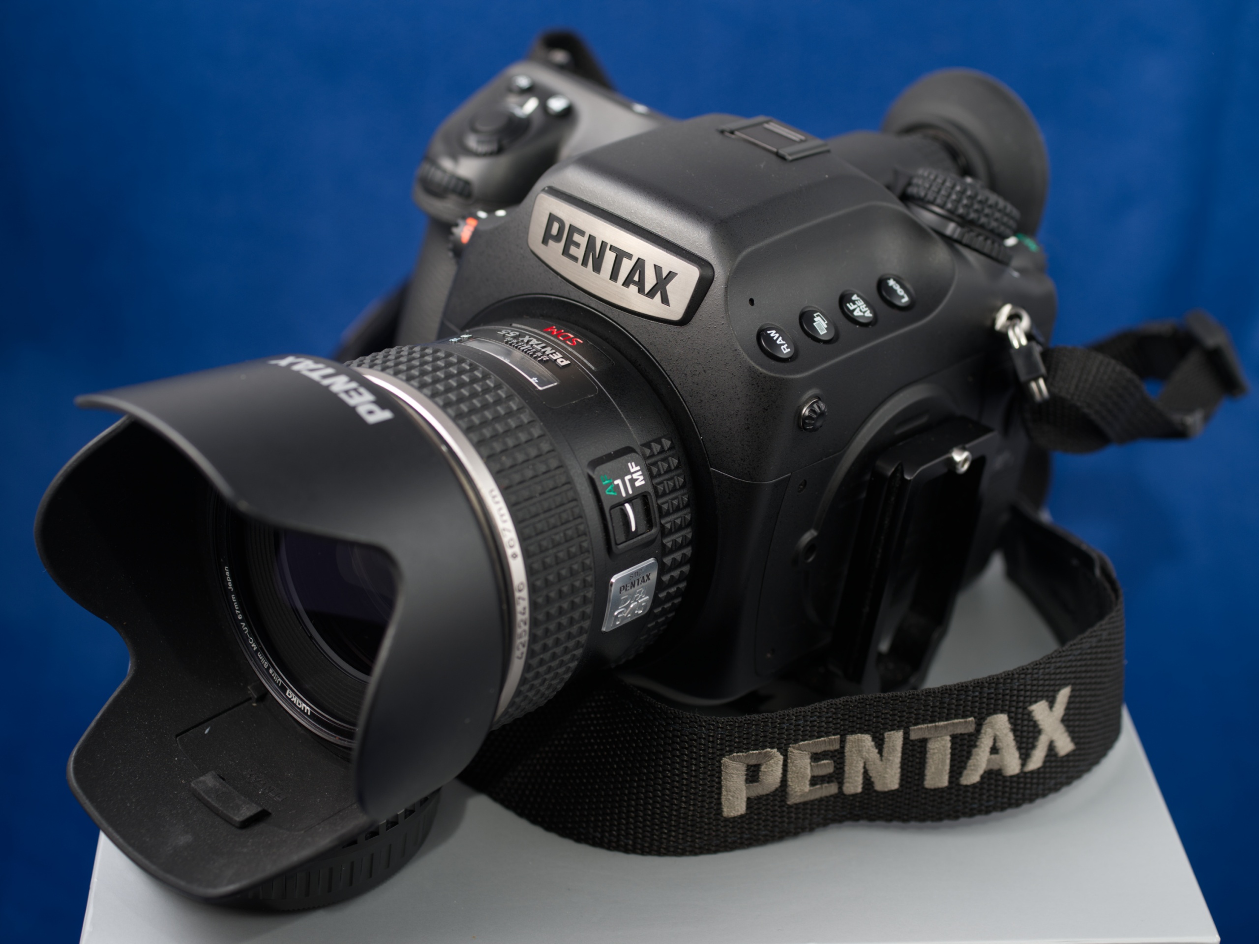 今更 PENTAX 645Z (中判カメラ) – 超画伯の写真漂流記